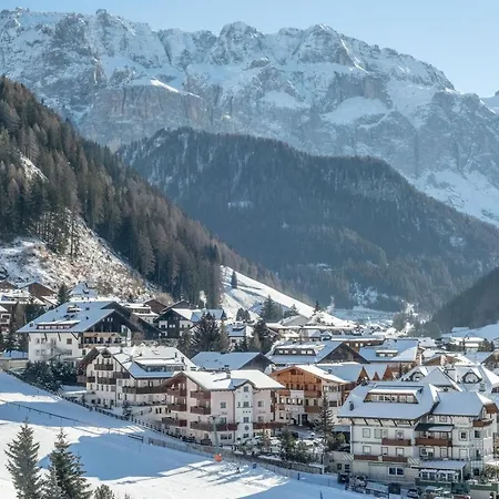 Chalet Luxury Chalet Plazola Chalet Dolomiti *